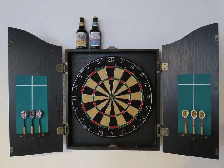Billard, Dart & Mini Pingpong