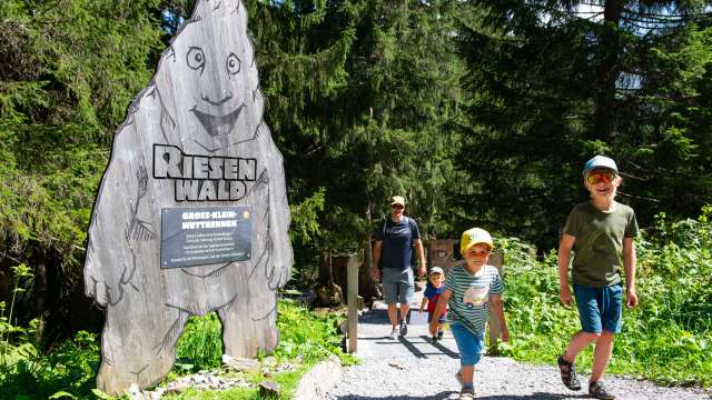 Fünfliber Wandertage bei der Sportbahnen Elm