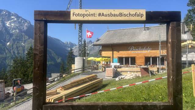 Fotopoint auf der Bischofalp: Baustellenerlebnis mit Gewinnspiel
