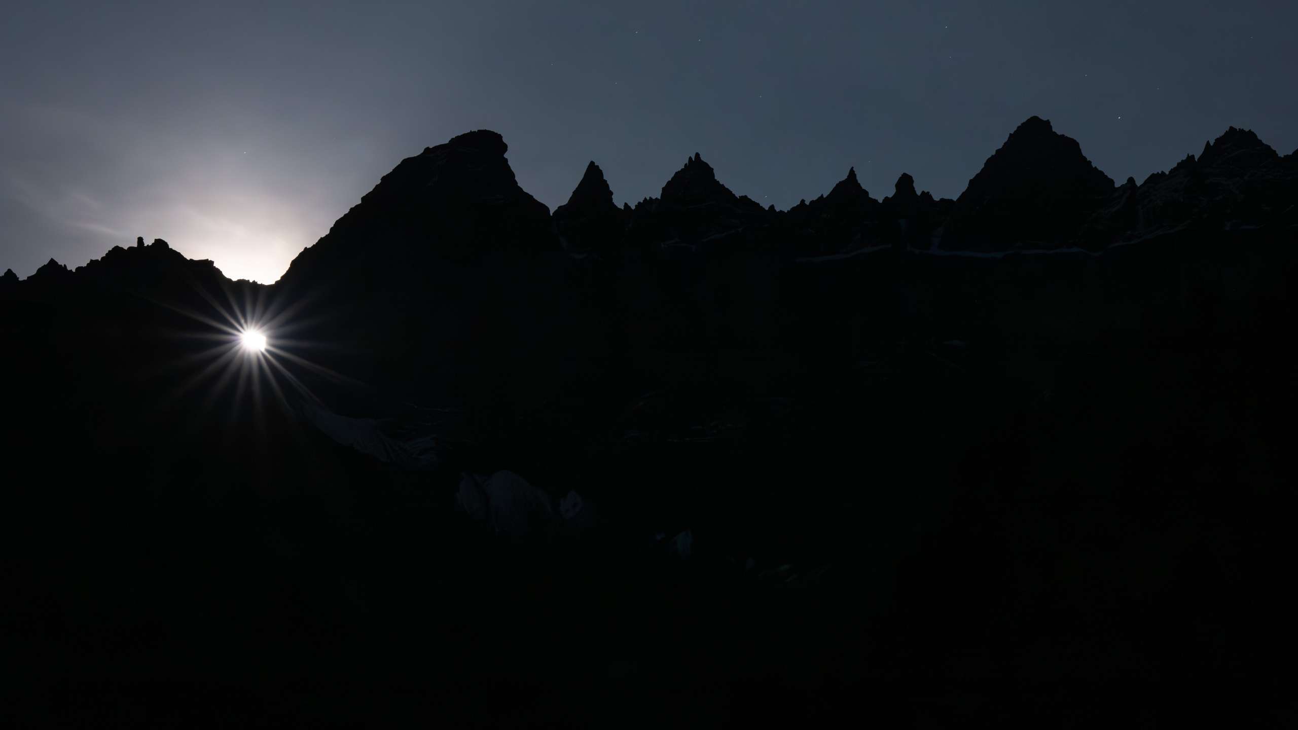 Sonnen- und Mondereignis im Martinsloch