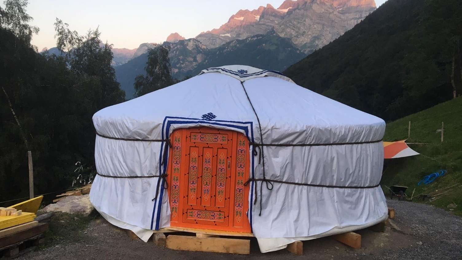 Jurtencamp Glarnerland