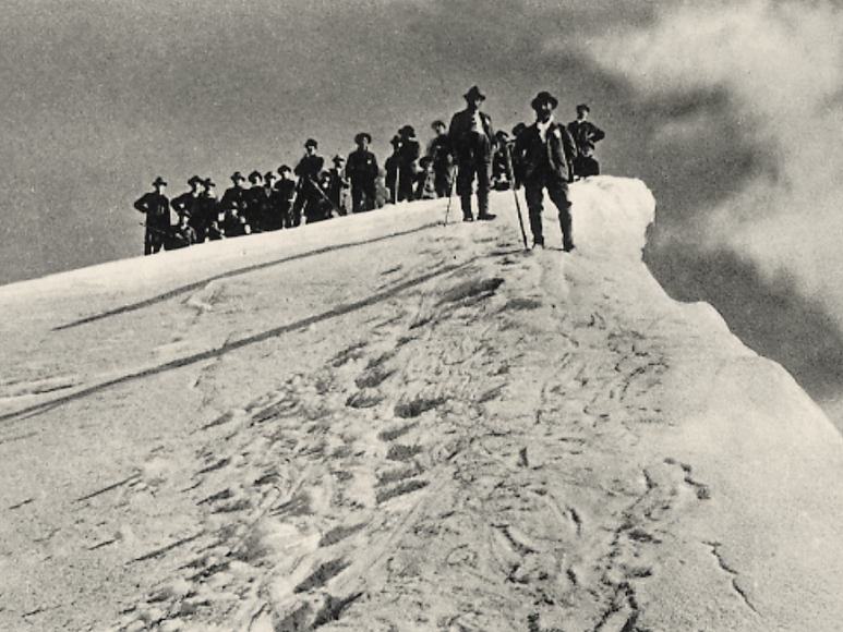 Die Geschichte der Erstbesteigung