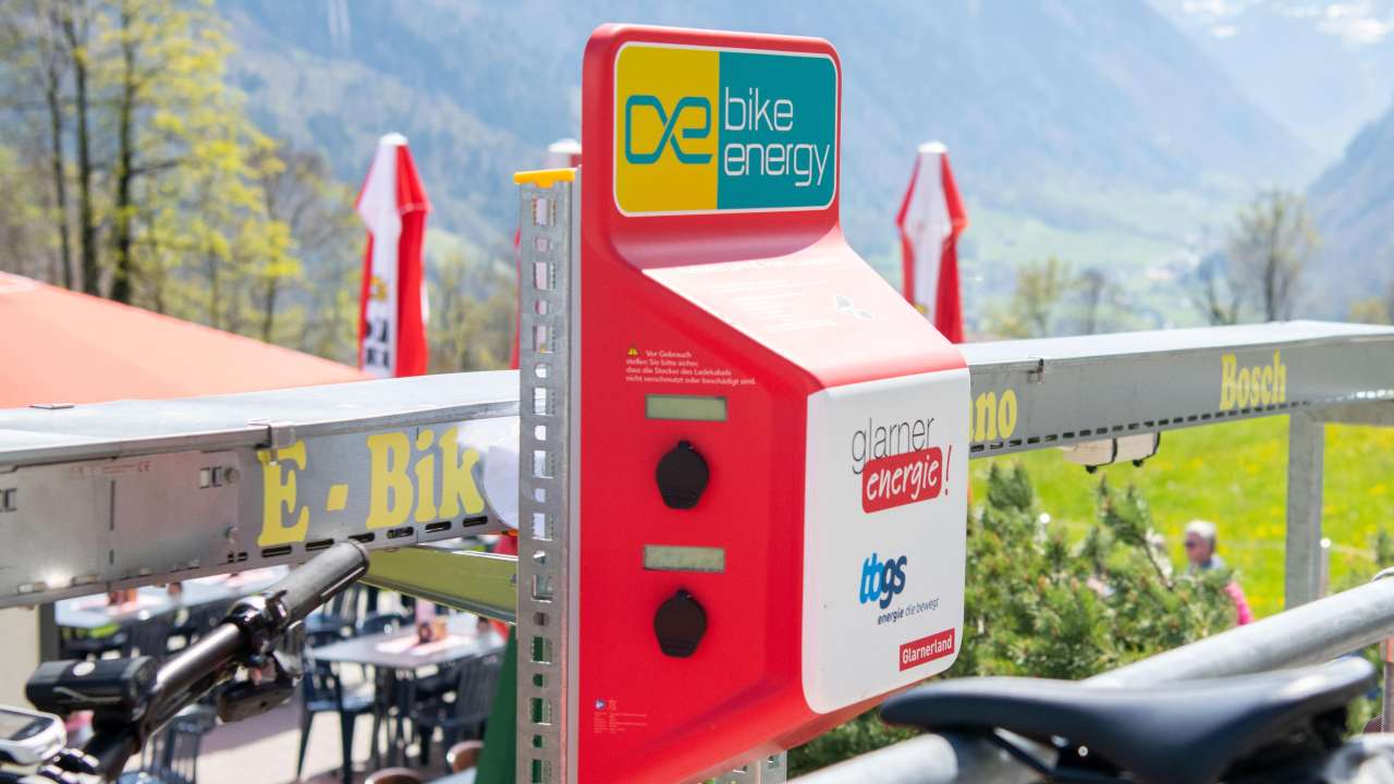 E-Bike Akkuladestation Berghotel Obersee Näfels