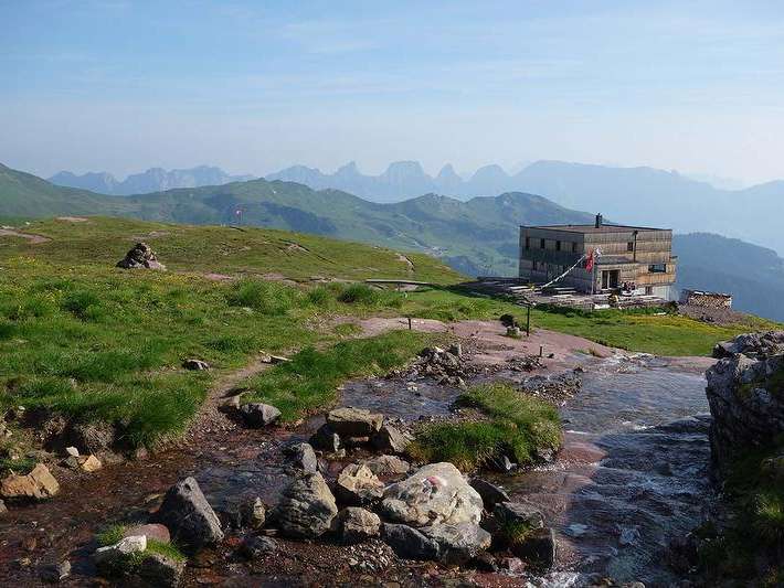 Spitzmeilenhütte SAC